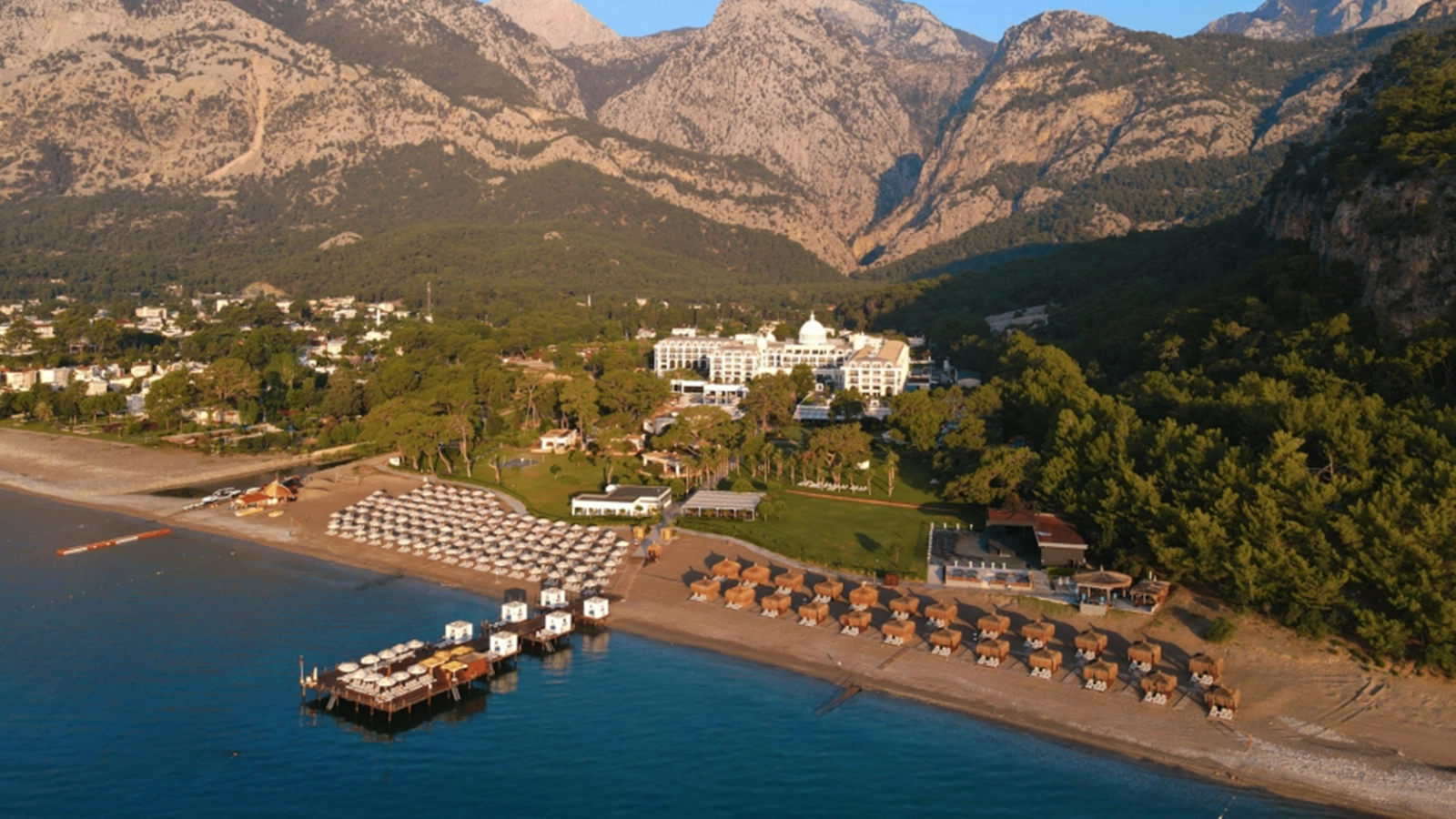 Juju Premier Palace